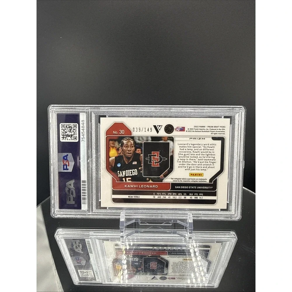 Kawhi Leonard‎ 2022-23 Prizm Draft Image Variation Purple Cracked Ice /149 PSA 8